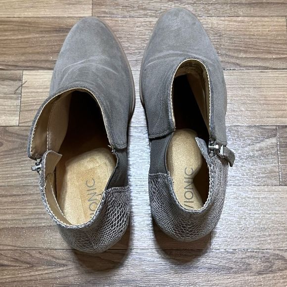 Vionic Women’s Anne Ankle Bootie Suede Snakeskin Printed Heel Gray‎ Tan Size 8.5 - Picture 4 of 13